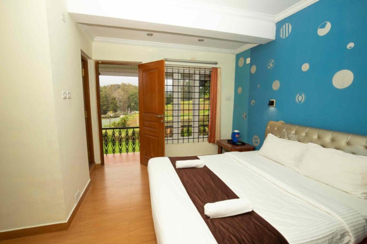 Lazo Silver Lake , Ooty Buitenkant foto